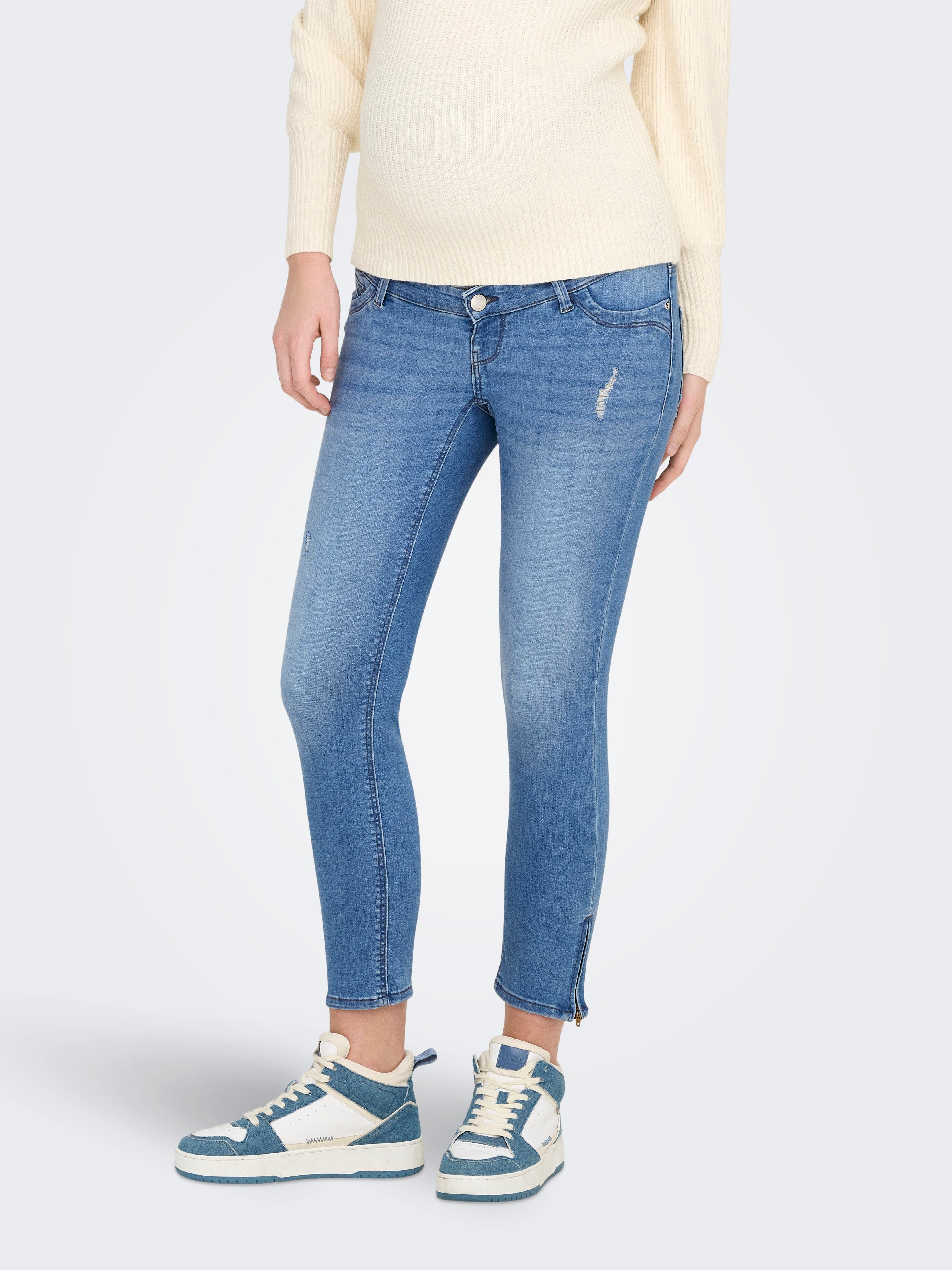 Brand New OLMKARLA Mid waist Skinny Fit Jeans