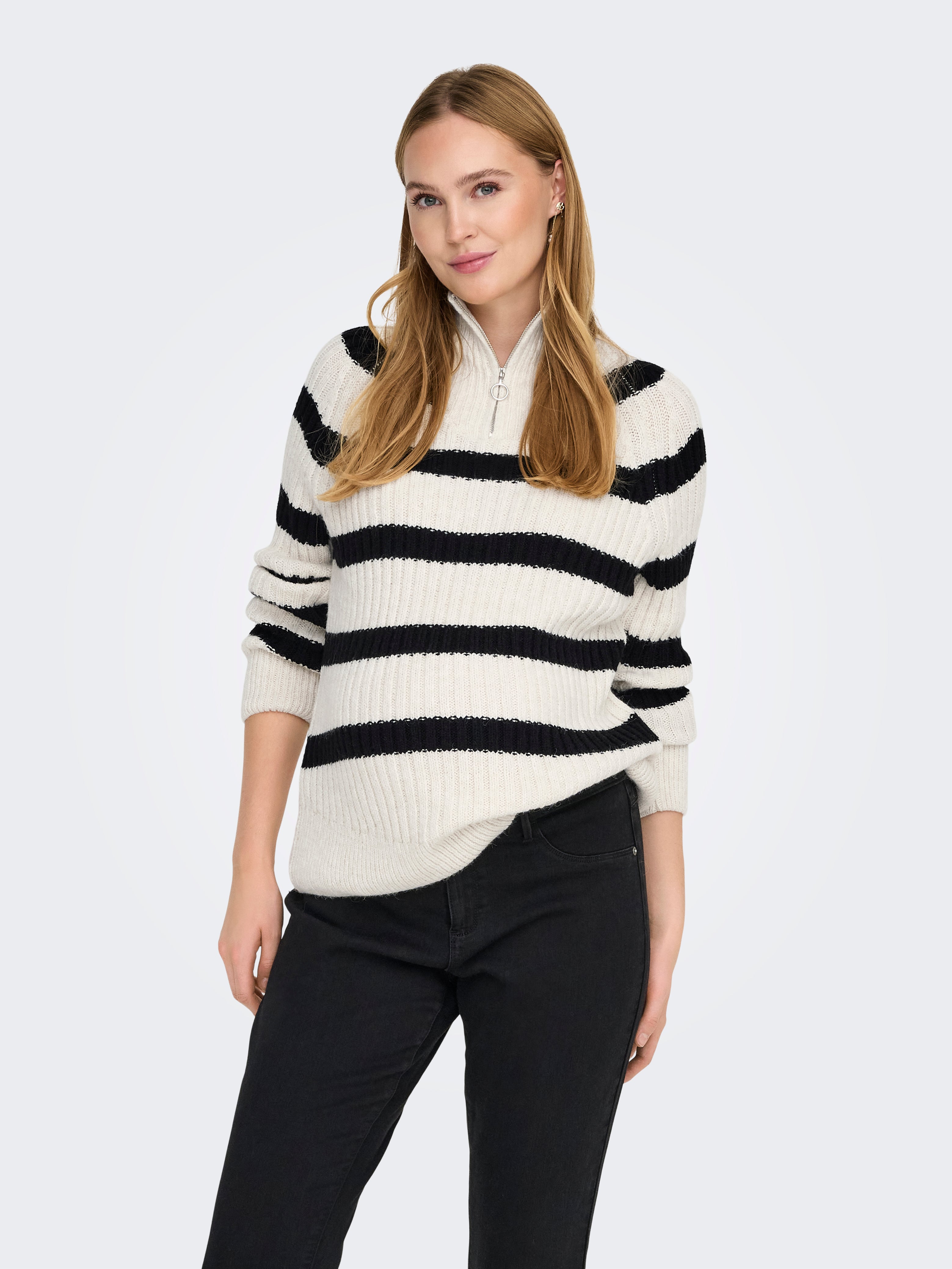 Brand New OLMLEISE Knitted pullover