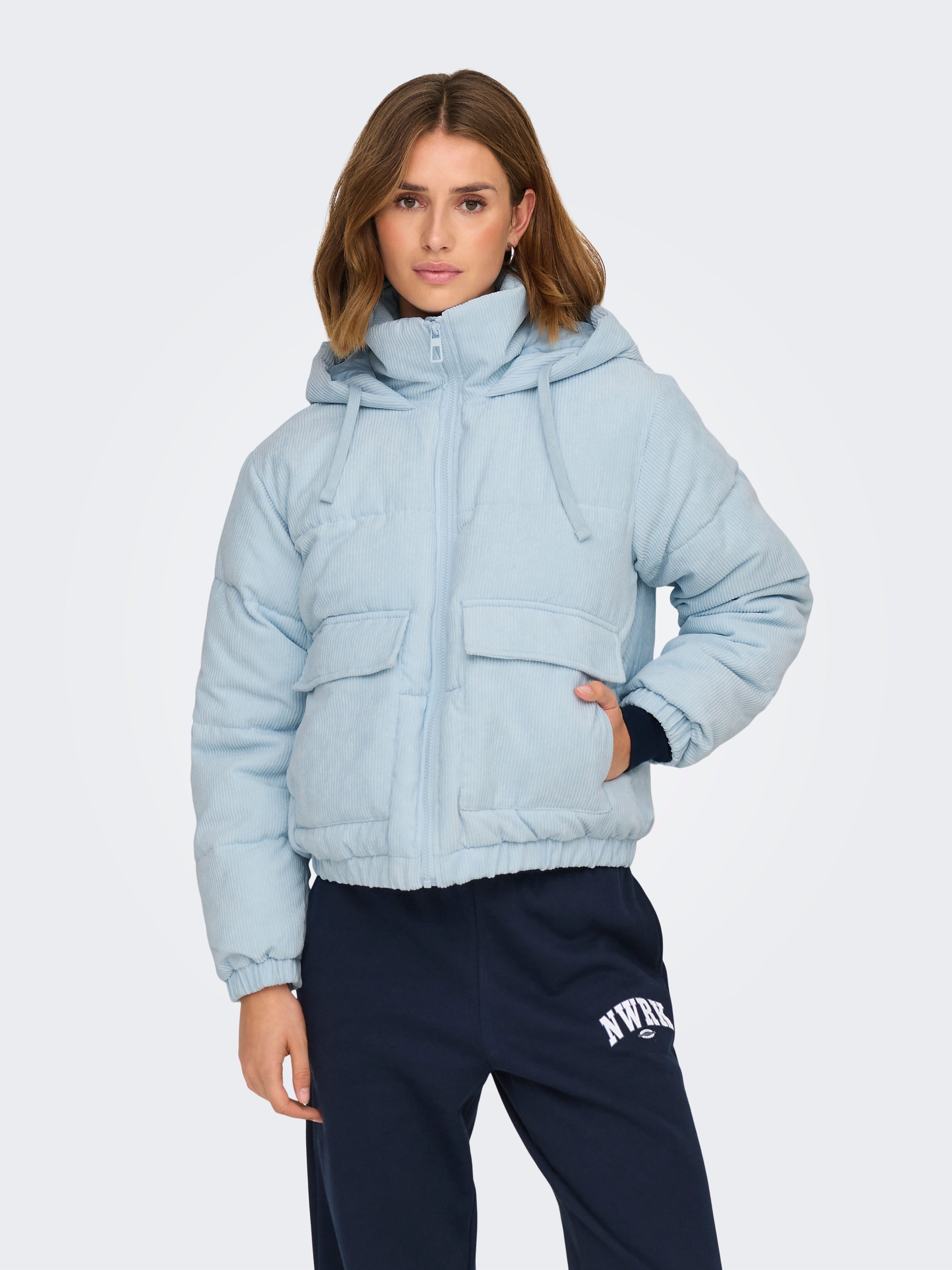 Brand New ONLEVI Puffer jacket